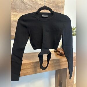 Babaton Black Long Sleeve Crop Top